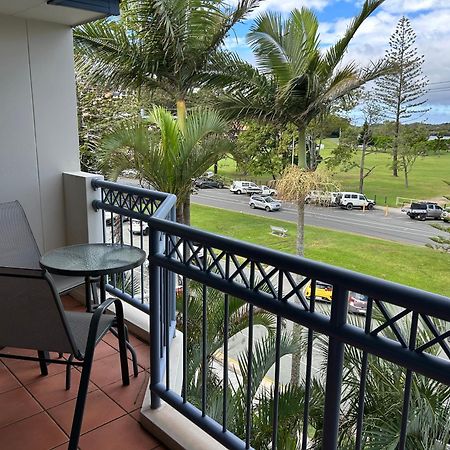 Bella Mare Coolangatta Beachside Apartments Голд-Кост Экстерьер фото