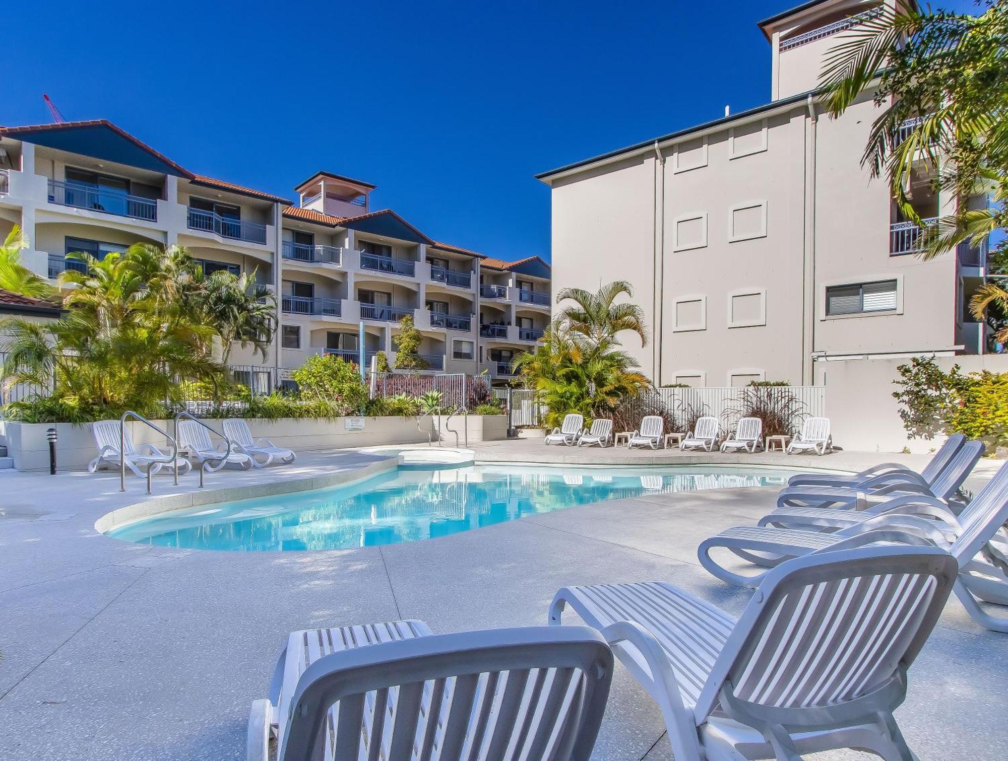 Bella Mare Coolangatta Beachside Apartments Голд-Кост Экстерьер фото