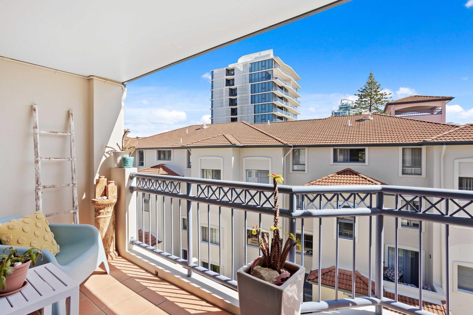 Bella Mare Coolangatta Beachside Apartments Голд-Кост Экстерьер фото