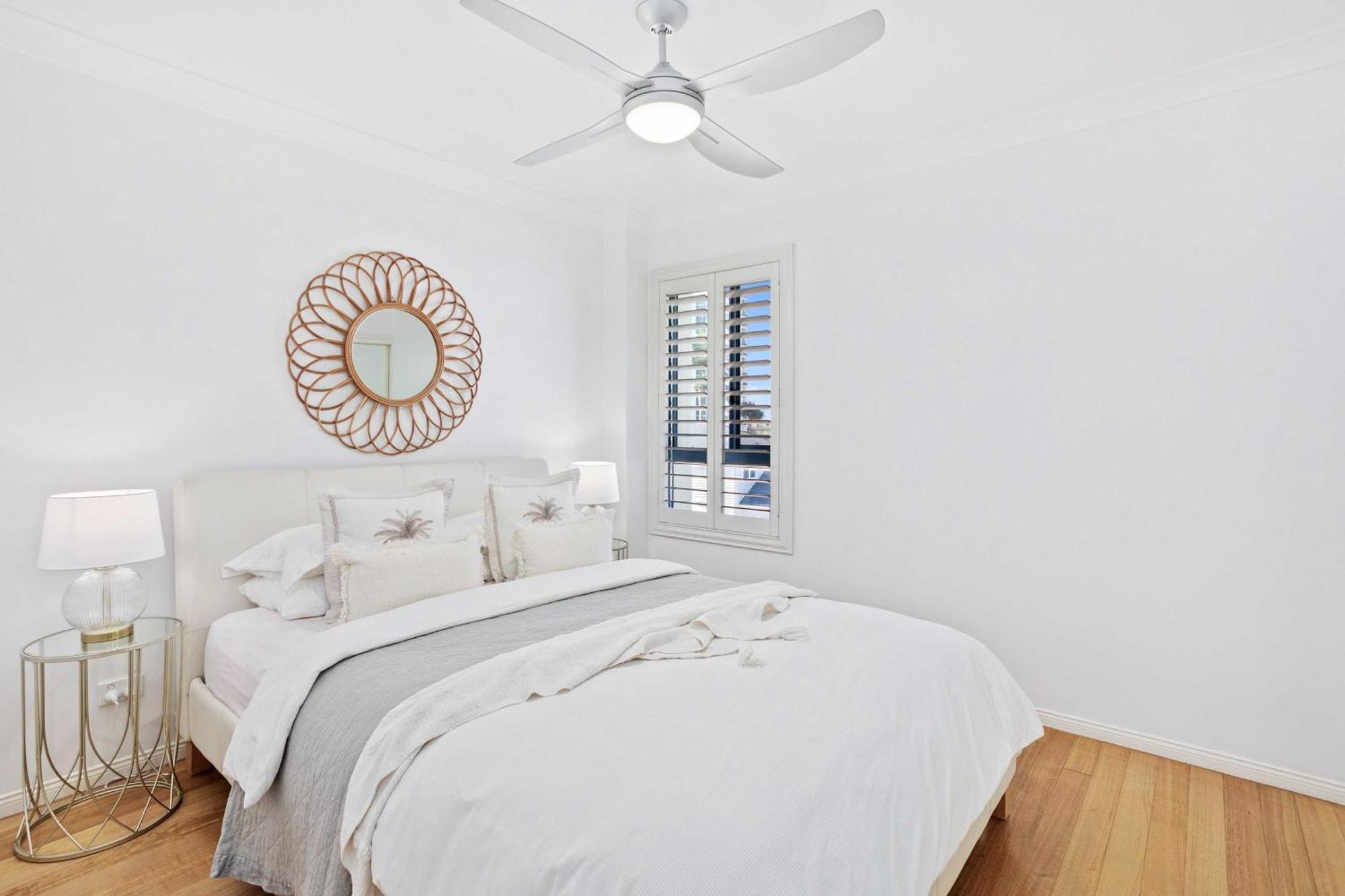 Bella Mare Coolangatta Beachside Apartments Голд-Кост Экстерьер фото
