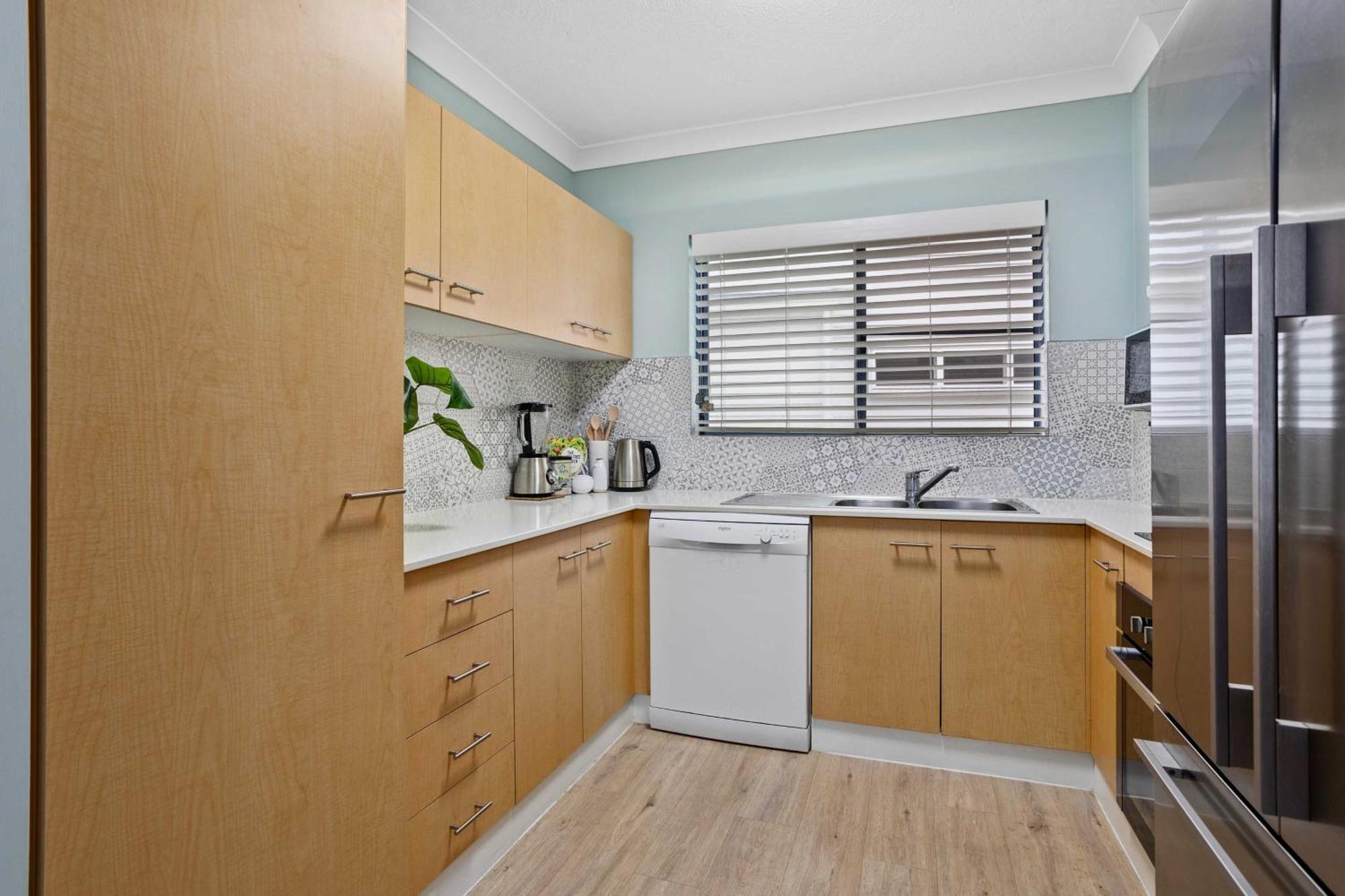 Bella Mare Coolangatta Beachside Apartments Голд-Кост Экстерьер фото