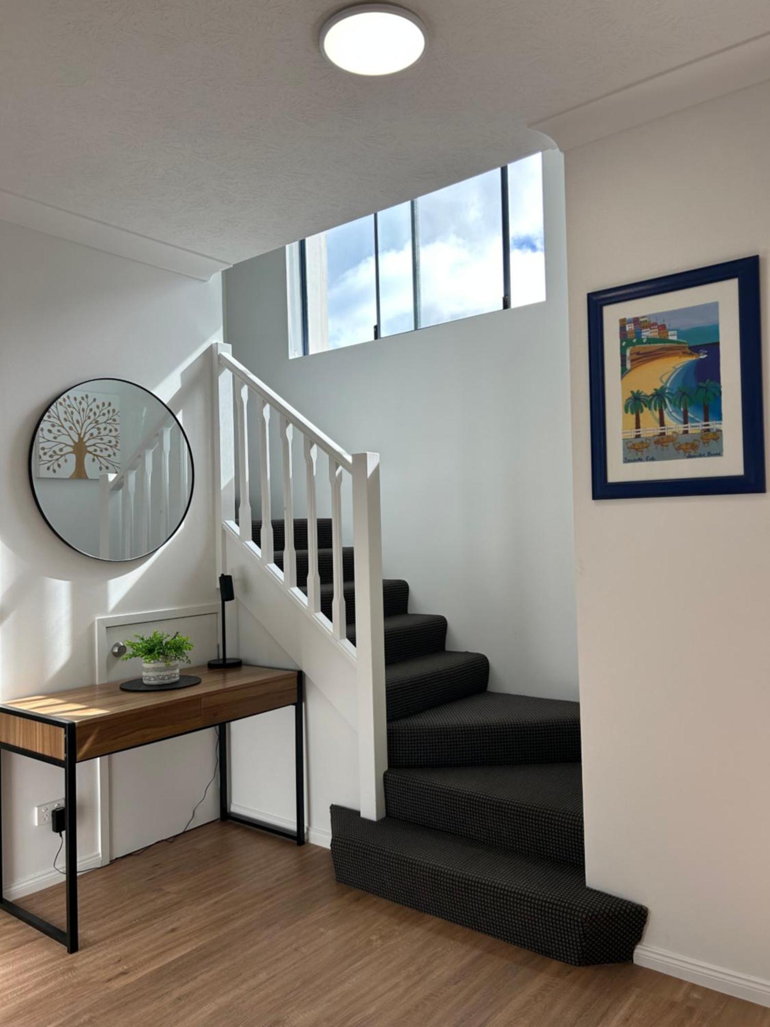 Bella Mare Coolangatta Beachside Apartments Голд-Кост Экстерьер фото