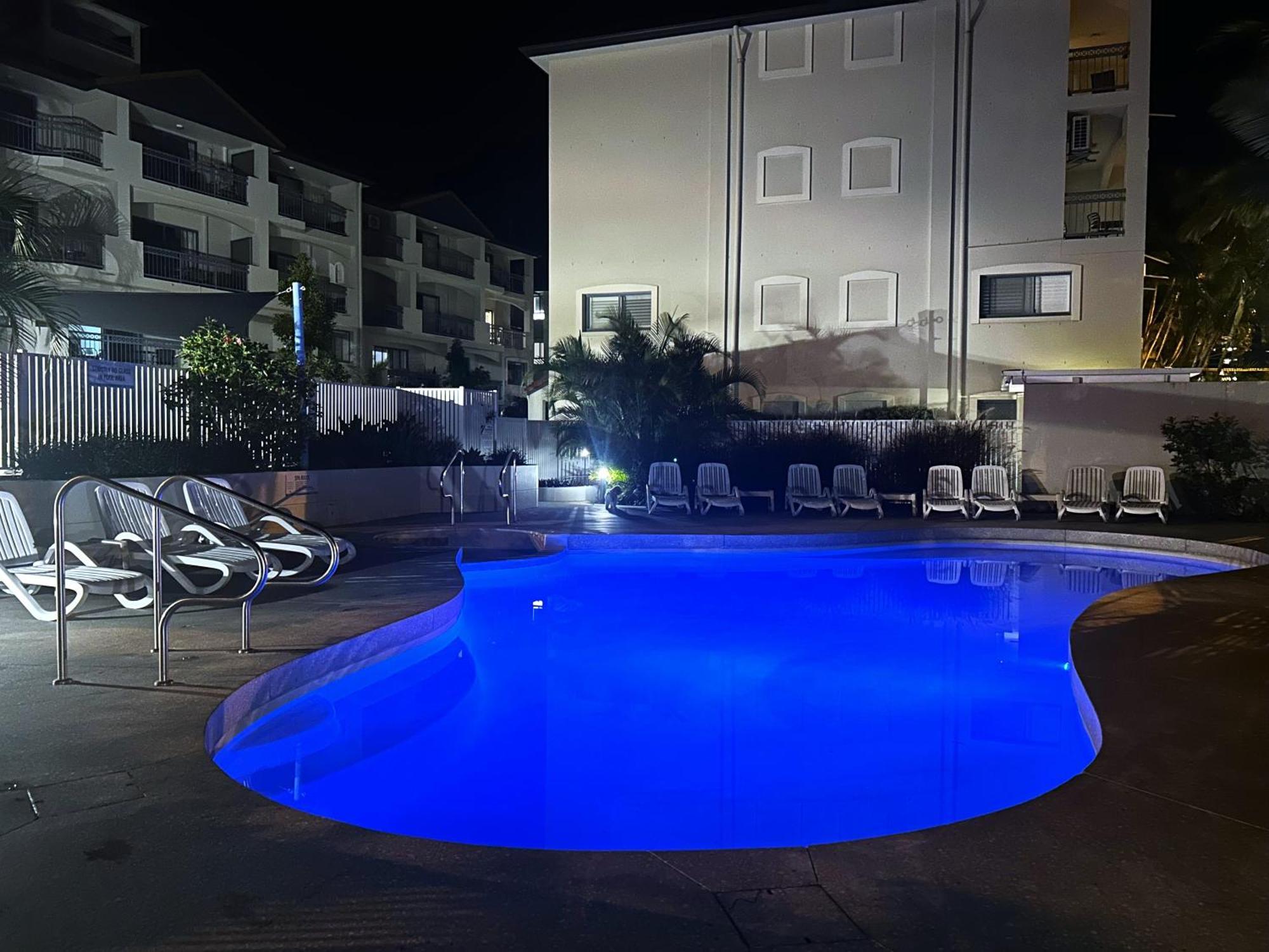 Bella Mare Coolangatta Beachside Apartments Голд-Кост Экстерьер фото